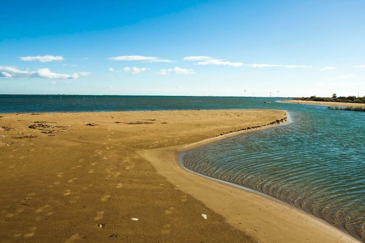 Alojamiento Vacacional En El Delta Del Ebro Deltebre Spain