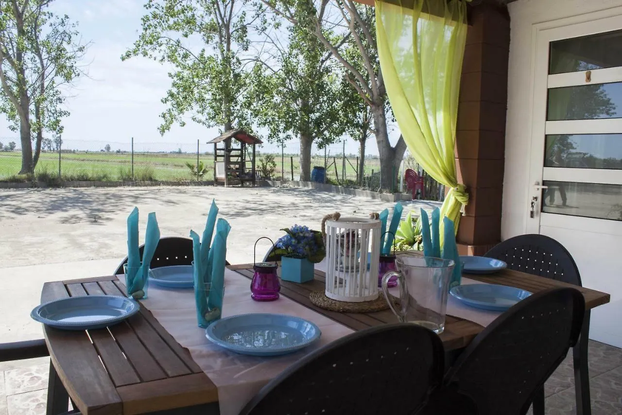 Country house Alojamiento Vacacional En El Delta Del Ebro Deltebre